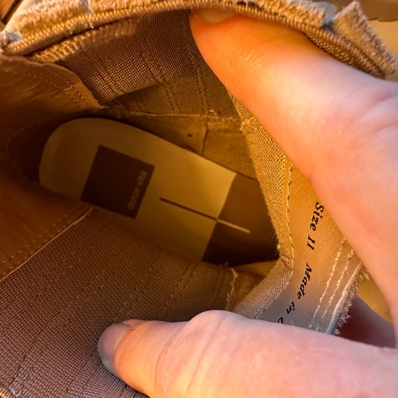 Dolce Vita Beige Suede Women's Ankle Boots size 11 - Picture 10 of 14